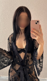 Юля +7 (995) 850-18-06